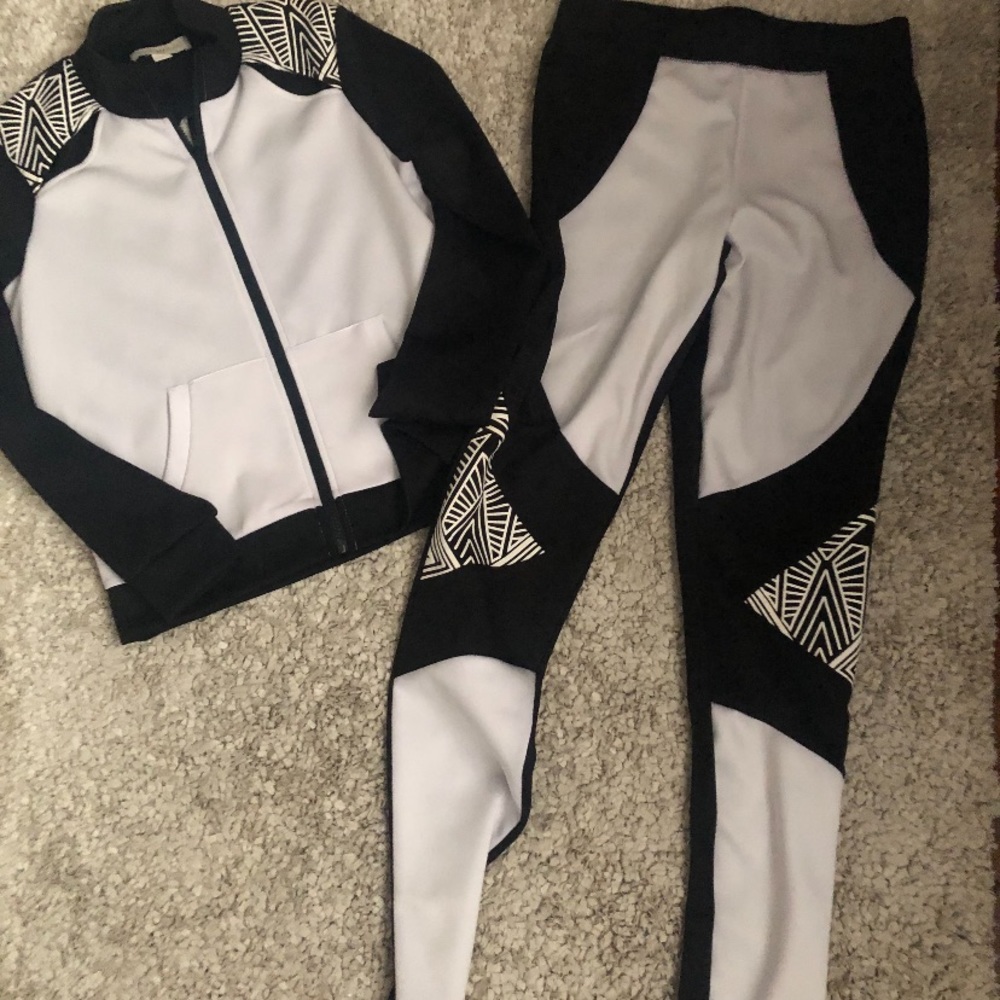 Nicki Minaj Sweatsuit